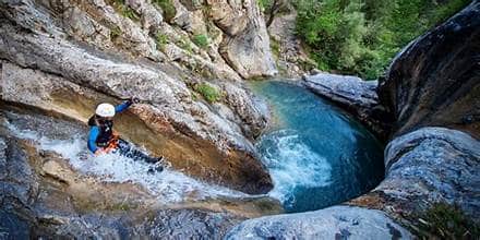 Découvrez ce canyon typique de la région